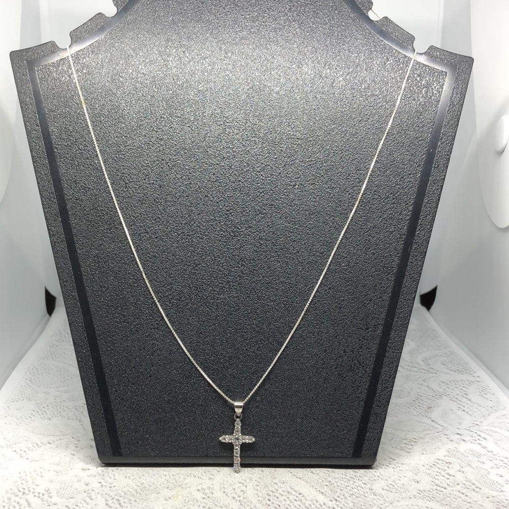 Sterling silver 925 dainty elegant chain necklace CZ cross pendant signed.